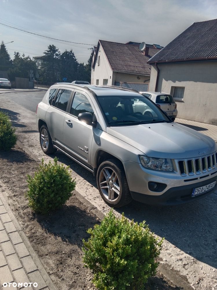 Jeep Compass - 2
