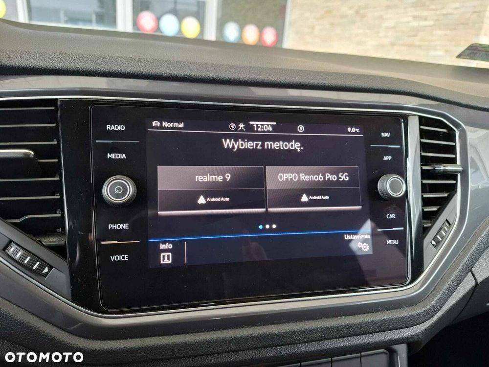 Volkswagen T-Roc - 18