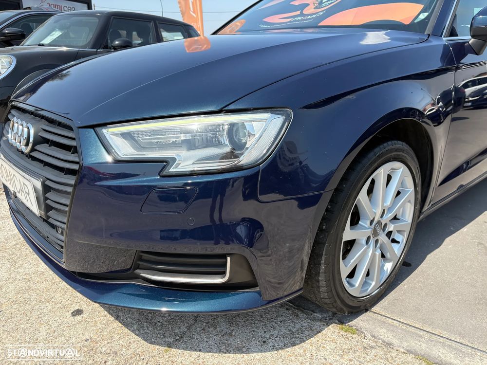 Audi A3 Sportback 1.6 TDI B.Line Attraction - 6