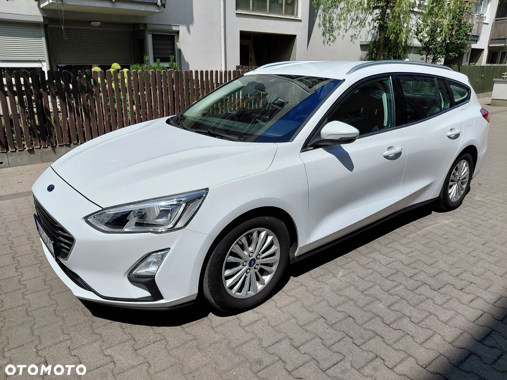 Ford Focus 1.5 EcoBoost Titanium ASS - 2