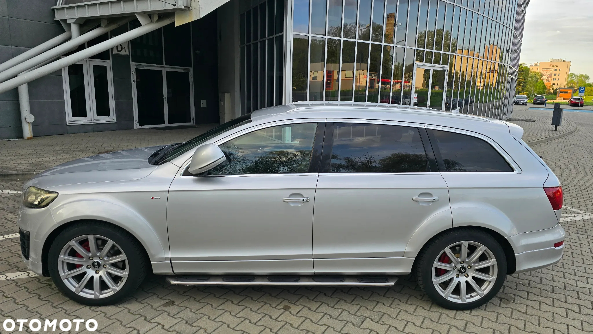 Audi Q7 - 10