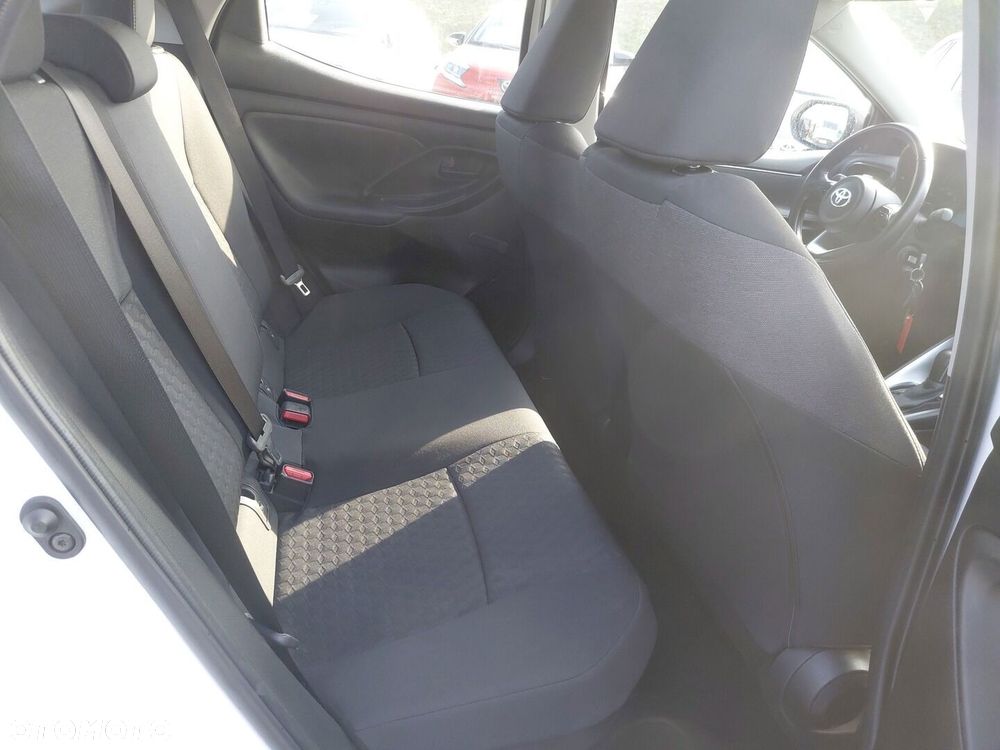 Toyota Yaris Hybrid 1.5 Comfort - 10