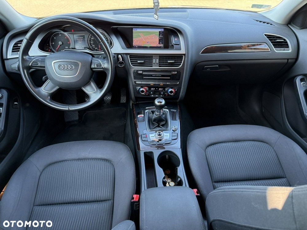 Audi A4 Avant 2.0 TDI - 15