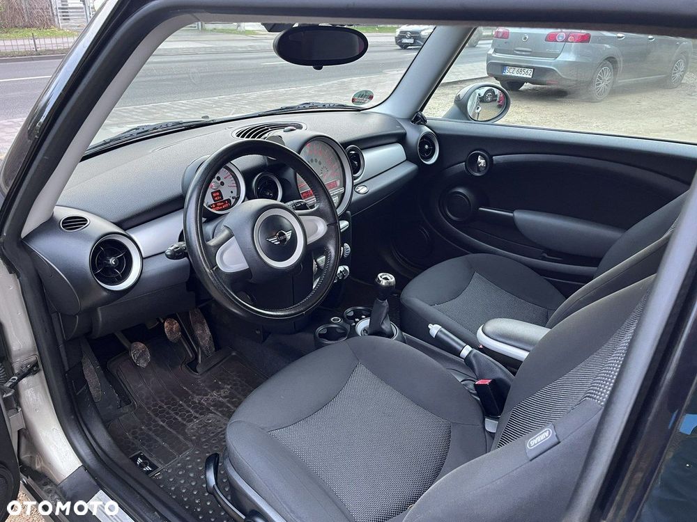 MINI Cooper - 13