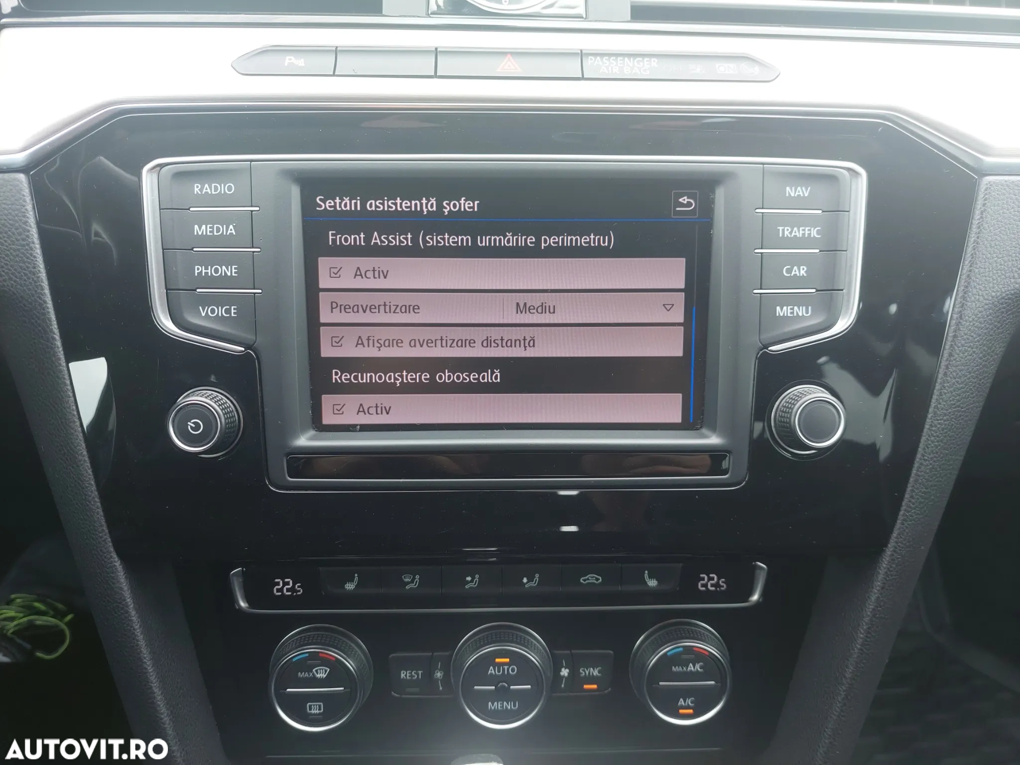 Volkswagen Passat - 14