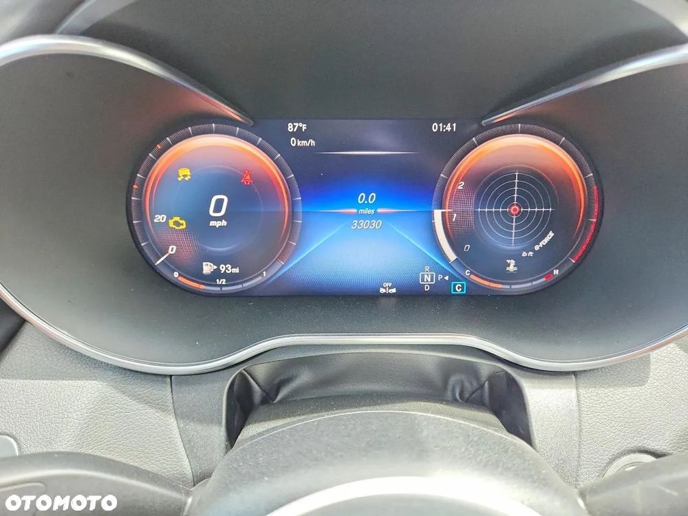 Mercedes-Benz Klasa C 300 9G-TRONIC AMG Line - 11