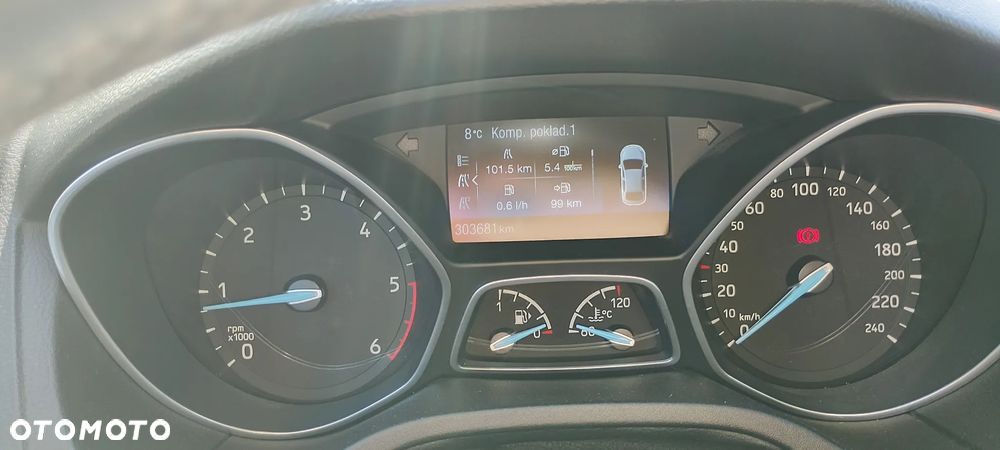 Ford Focus 1.5 TDCi Trend - 8