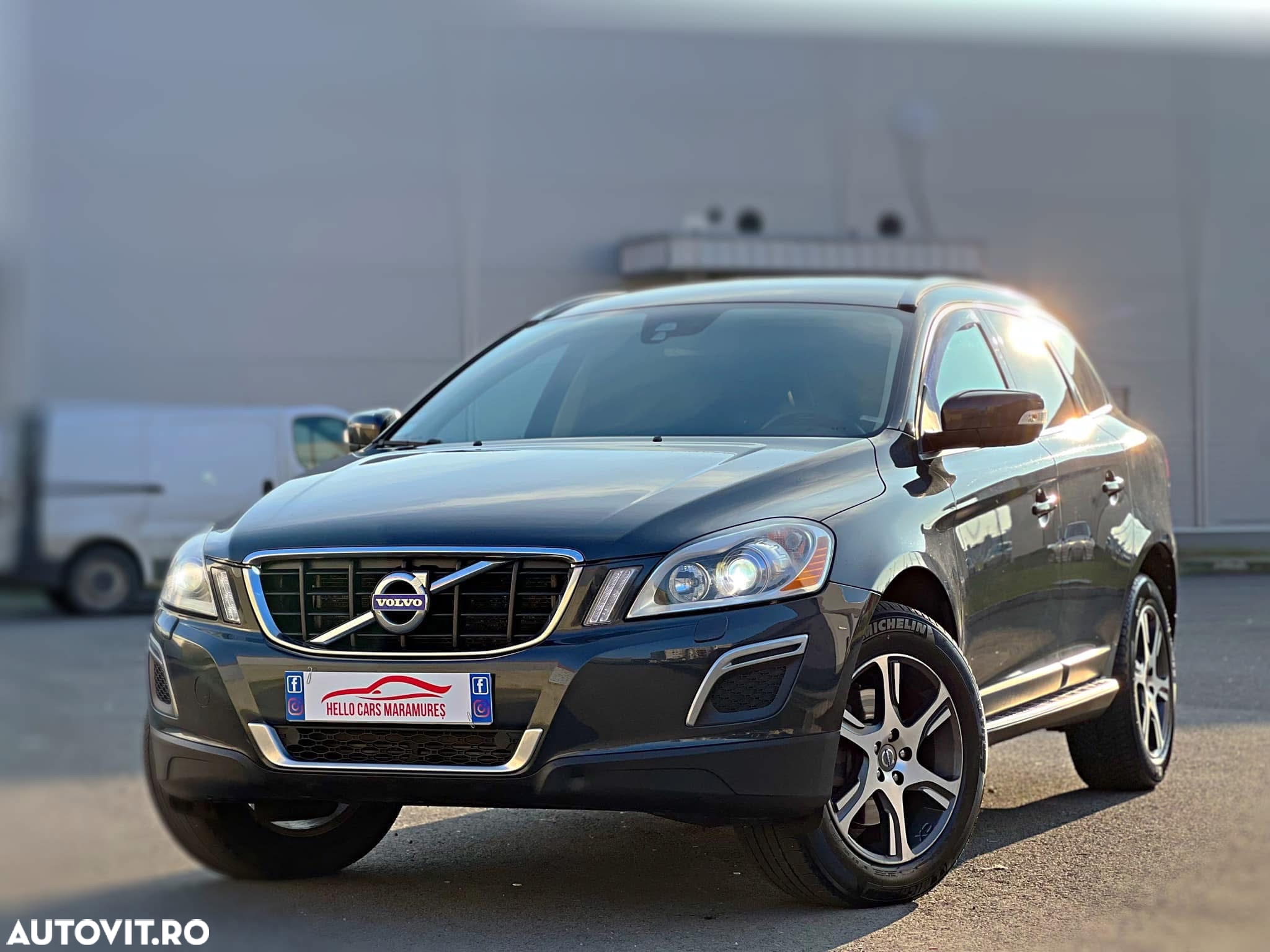 Volvo XC 60 2.4D AWD Aut. Momentum - 16