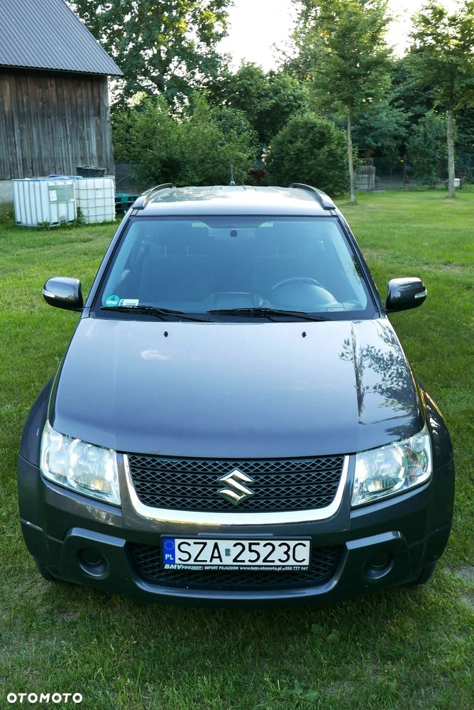 Suzuki Grand Vitara 2.4 Premium - 14