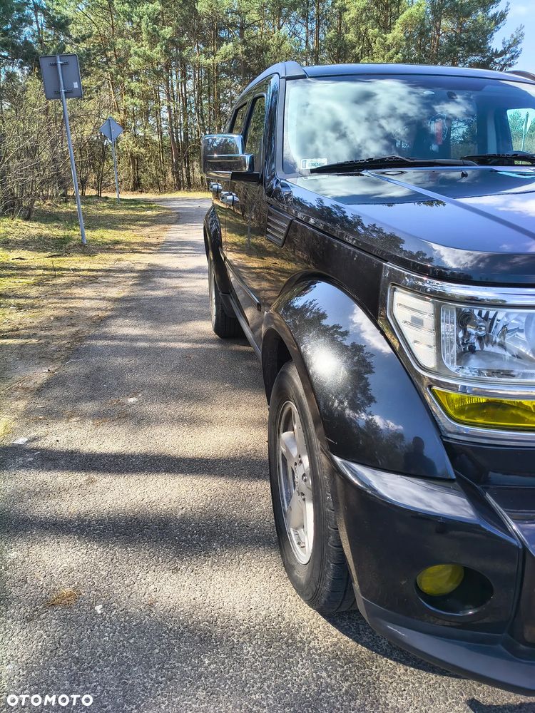 Dodge Nitro 2.8 CRD SXT - 16