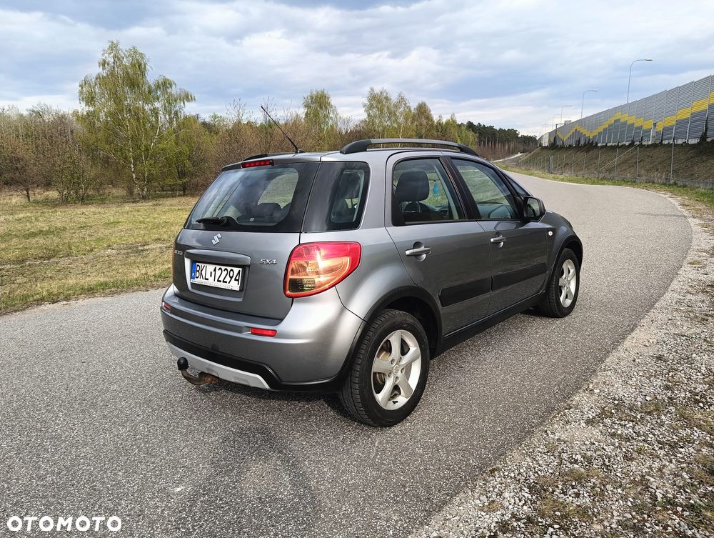 Suzuki SX4 1.5 Comfort - 3