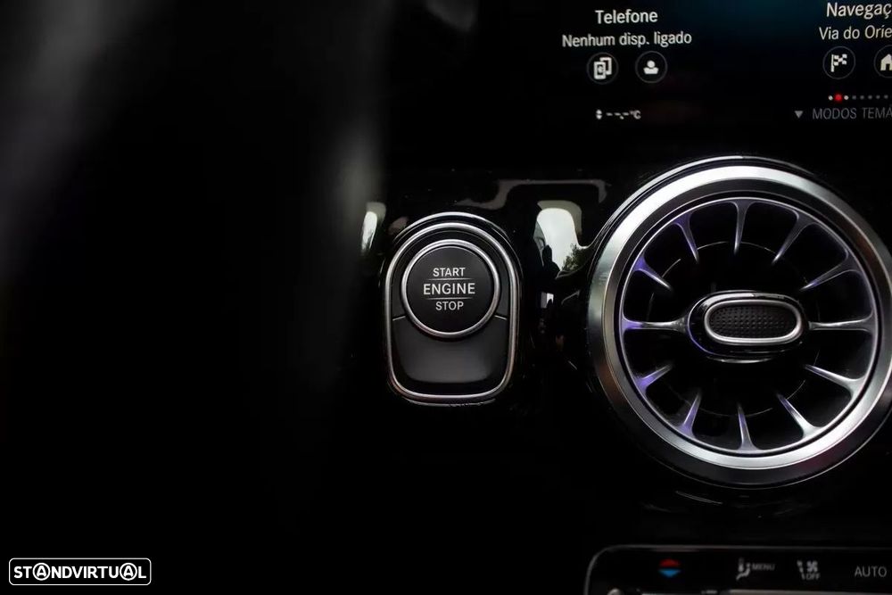 Mercedes-Benz GLA 250 e AMG Line - 25