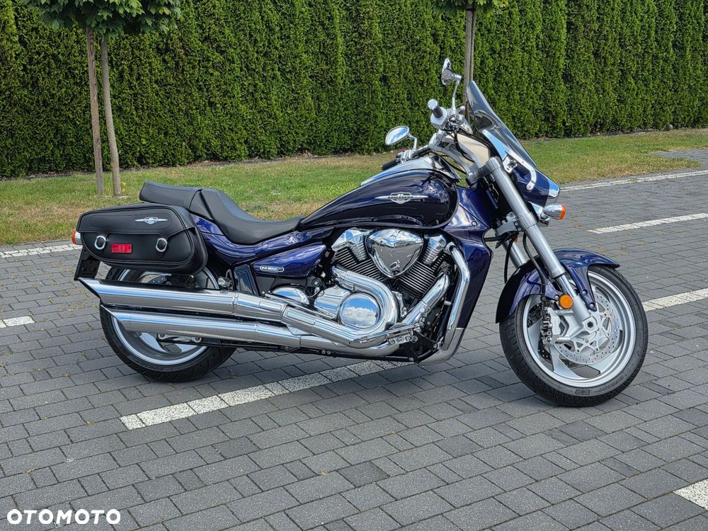 Suzuki Intruder - 22