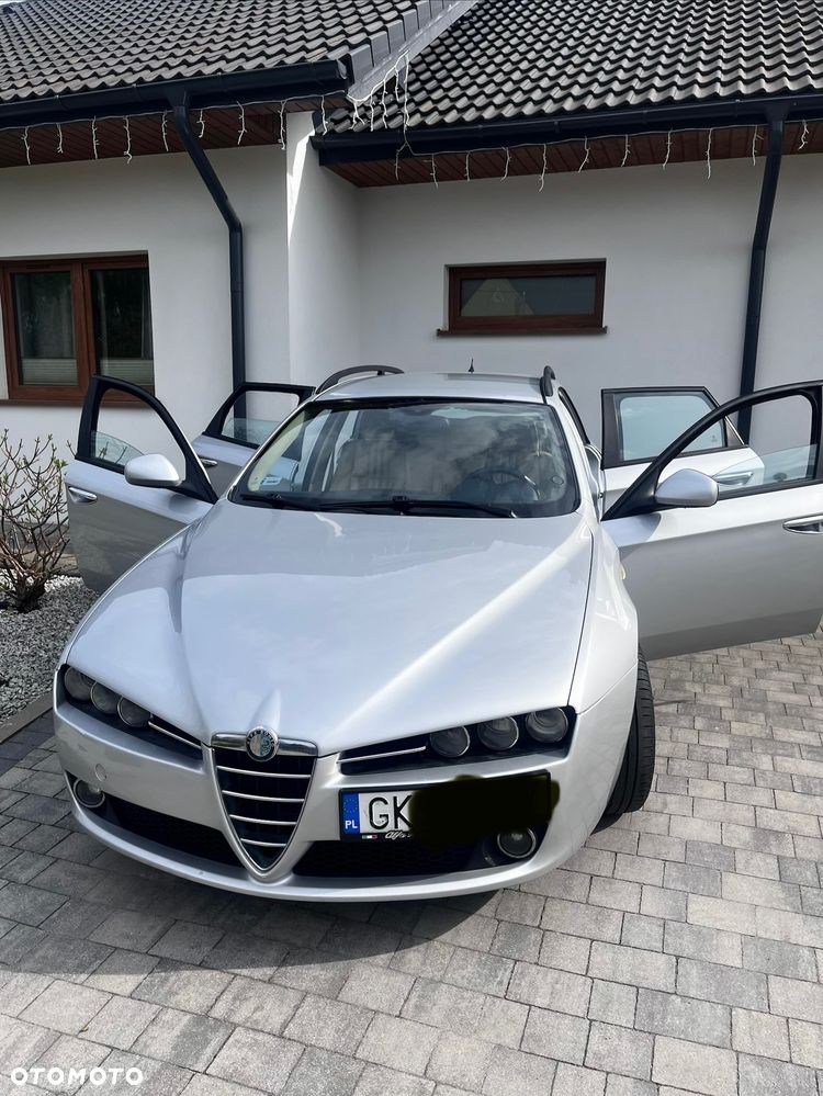 Alfa Romeo 159 Sportwagon - 1