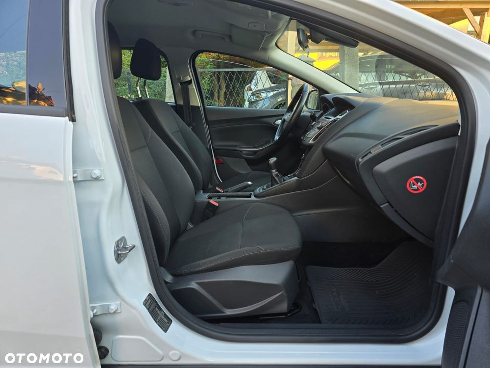 Ford Focus 1.0 EcoBoost Gold X (Edition Start) - 27