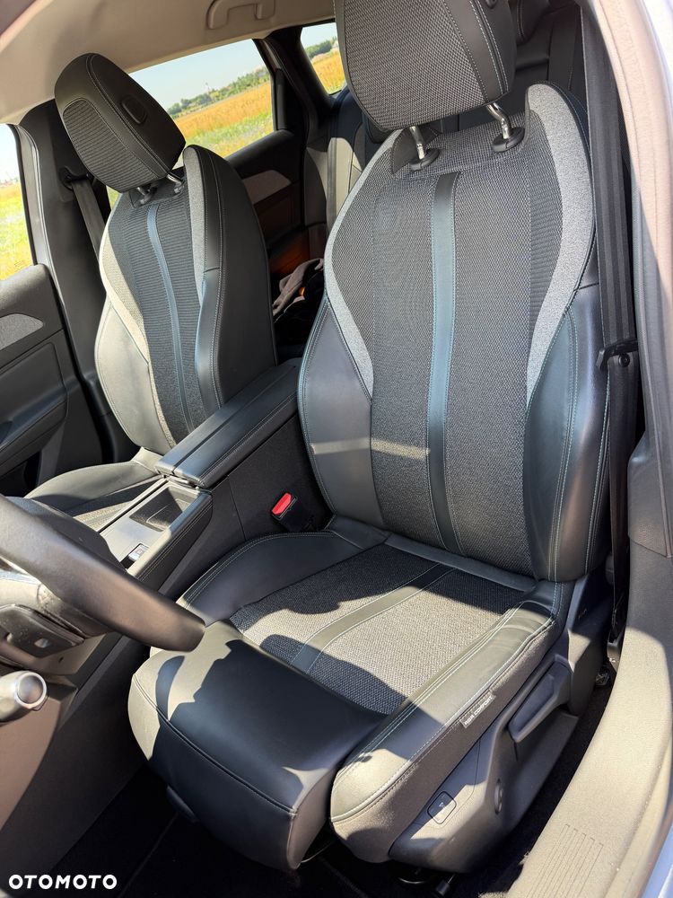 Peugeot 308 1.5 BlueHDi Allure Pack S&S EAT8 - 31