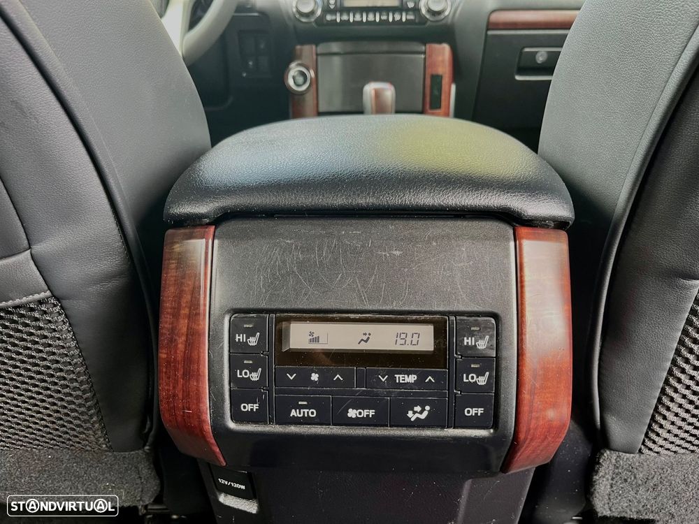 Toyota Land Cruiser 3.0 D-4D CA - 25