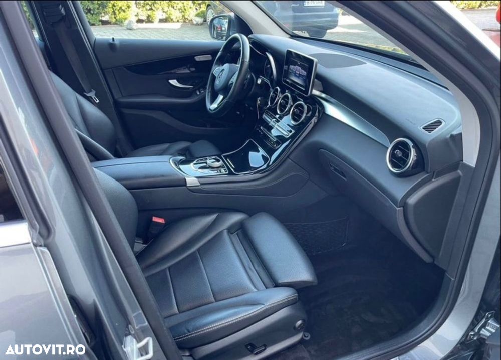 Mercedes-Benz GLC 220 d 4Matic 9G-TRONIC Edition 1 - 7