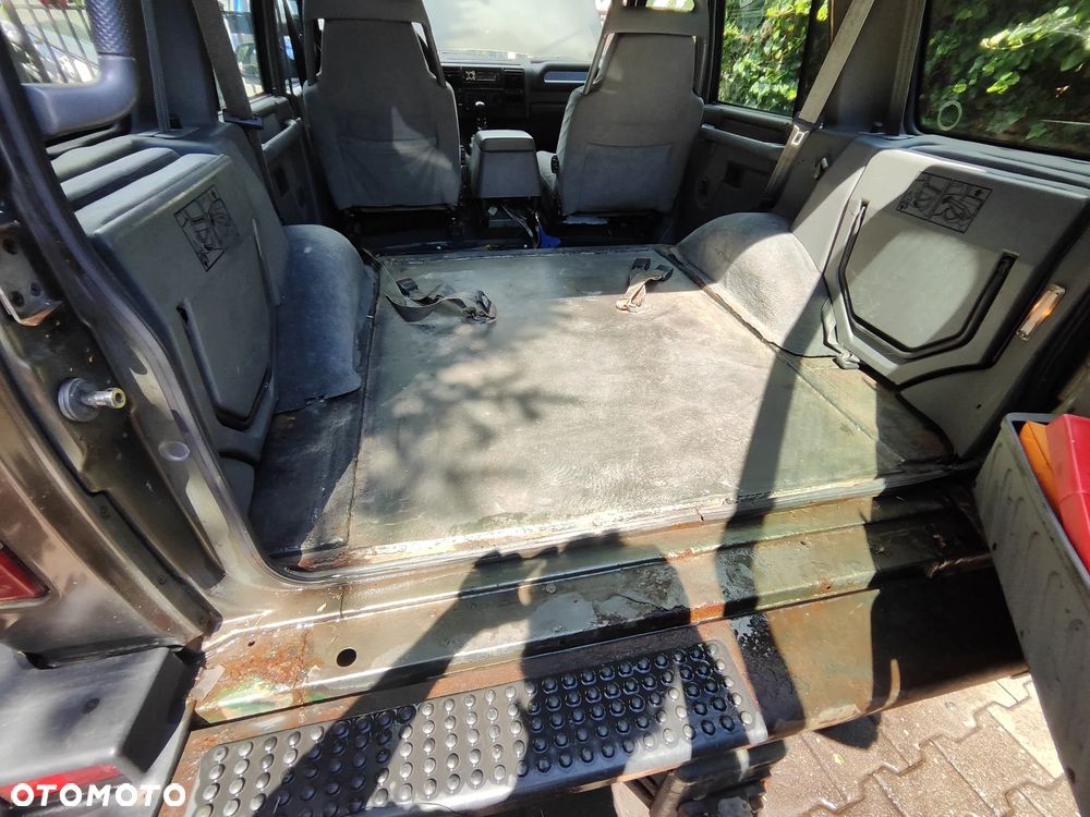 Land Rover Discovery - 15