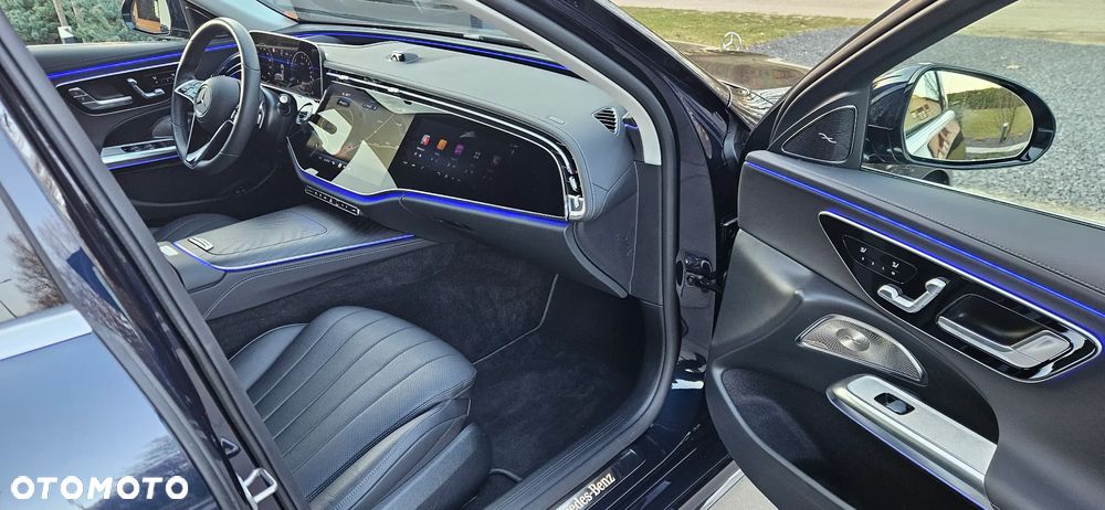 Mercedes-Benz Klasa E 300 PHEV Exclusive 9G-Tronic - 28