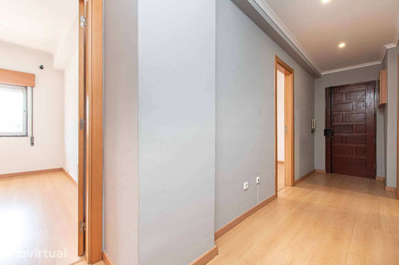 Apartamento T2 - Castanheira do Ribatejo - Grande imagem: 5/11