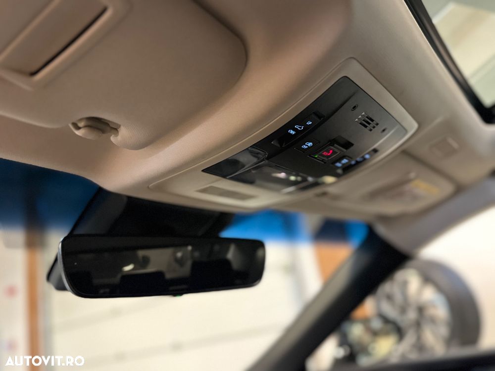 Lexus Seria ES 300h Luxury Line - 26