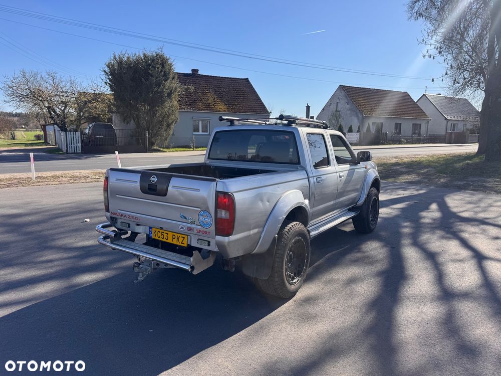 Nissan Navara - 7
