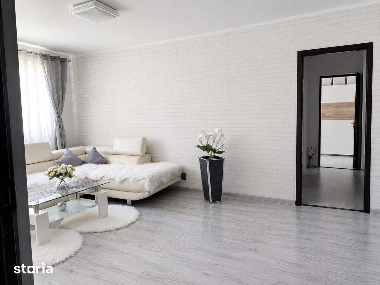 COMISION 0%, Apartament 3 Camere, RENOVAT, 60 mp, Spitalul Județean — fotografia 3