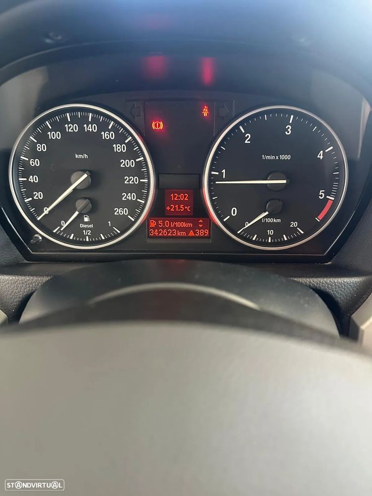 BMW 320 d Touring EfficientDynamics - 5