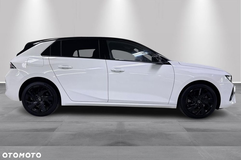 Opel Astra 1.6 T Plug-in Hybrid GS - 6