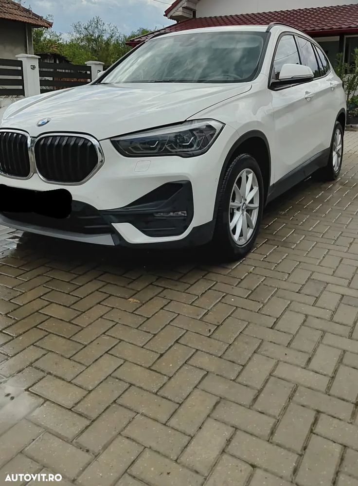 BMW X1 sDrive18d Aut. Sport Line - 2