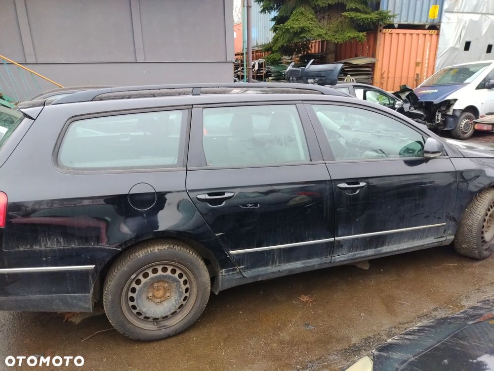Volkswagen Passat B6 na części - 9