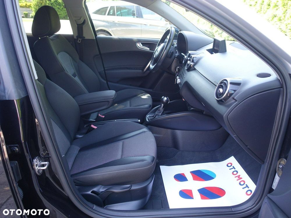 Audi A1 Sportback 1.6 TDI Ambition S tronic - 14