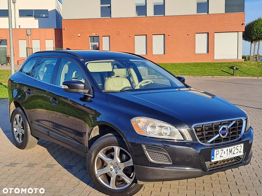Volvo XC 60 D3 Momentum - 1