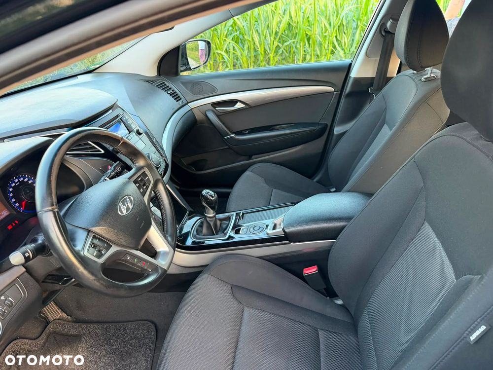 Hyundai i40 - 13
