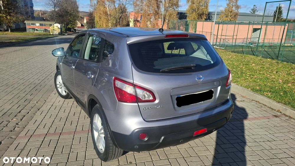 Nissan Qashqai 2.0 CVT lounge - 3