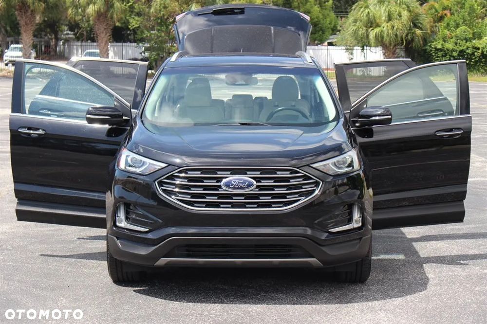 Ford Edge - 4