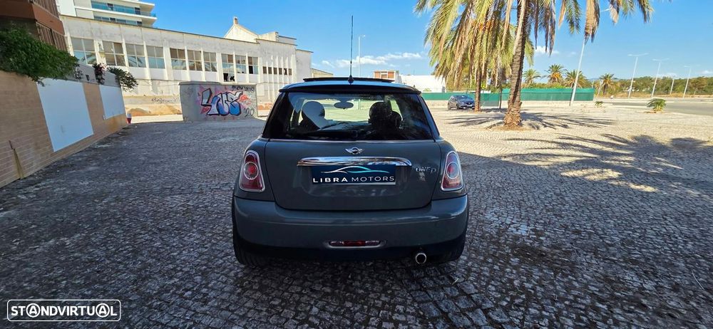 MINI 3 Portas - 8