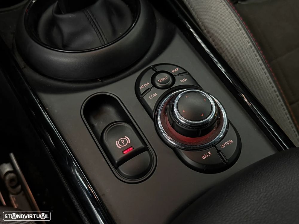 MINI Clubman John Cooper Works ALL4 - 24