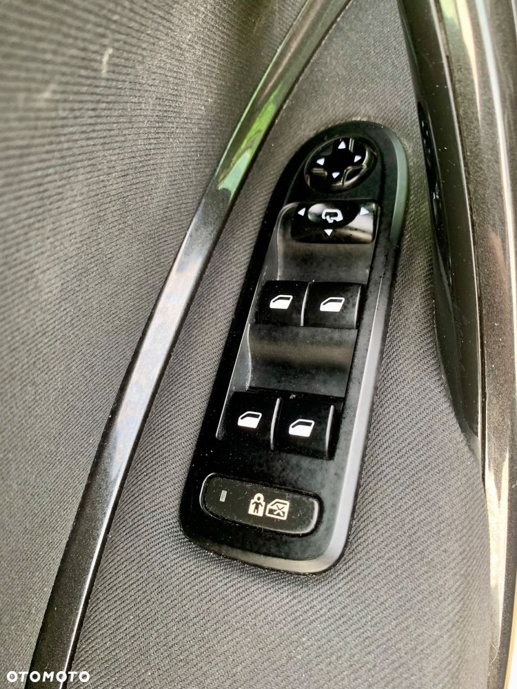 Citroën C5 2.0 16V Exclusive - 28