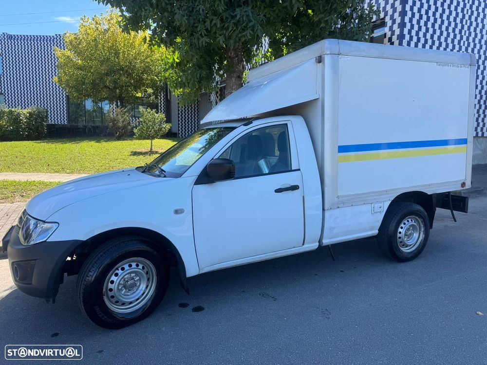 Mitsubishi L200 C/Caixa Isotérmica - 2