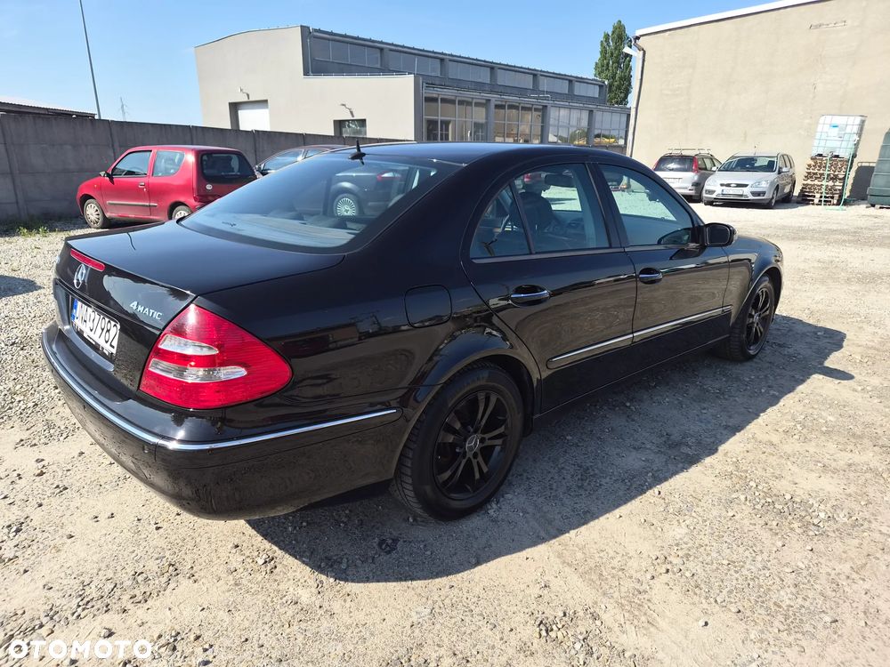 Mercedes-Benz Klasa E 320 4-Matic Elegance - 8