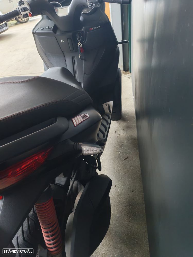 Piaggio MP3 300 S - 10