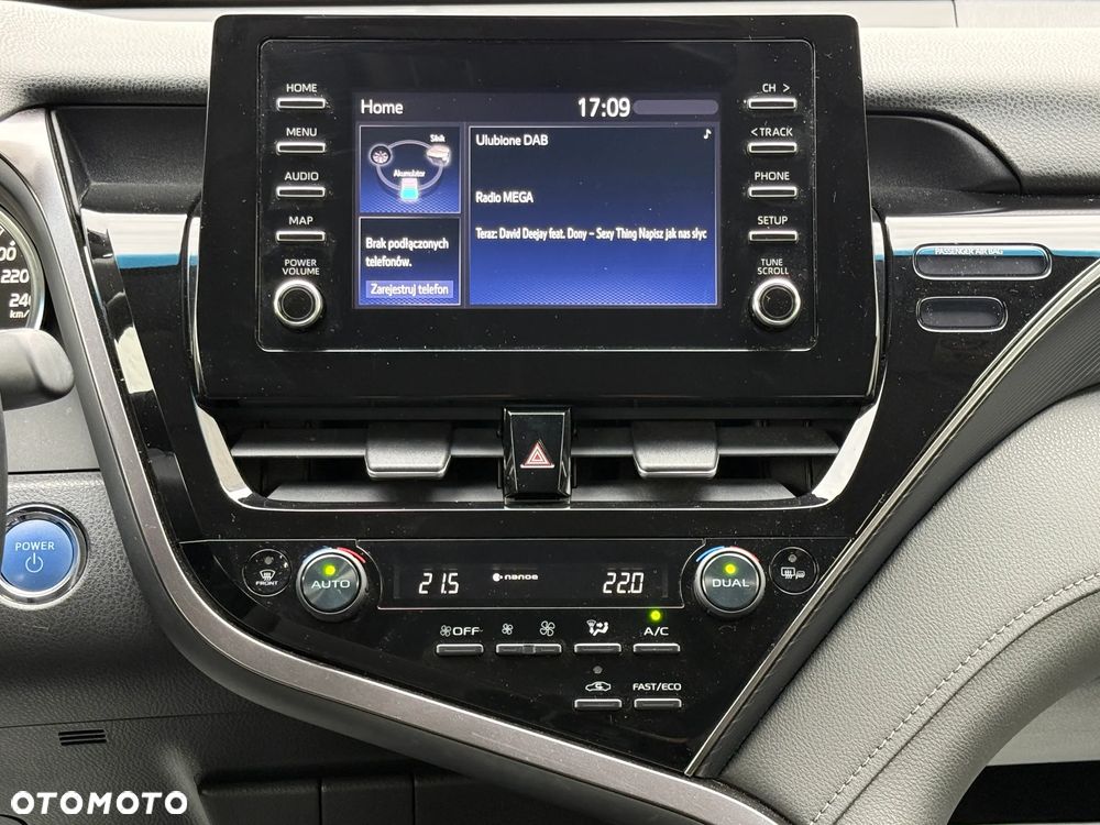 Toyota Camry 2.5 Hybrid Comfort CVT - 9