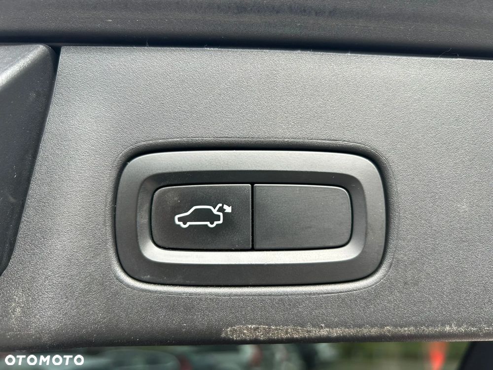 Volvo V90 D5 AWD Geartronic Inscription - 24