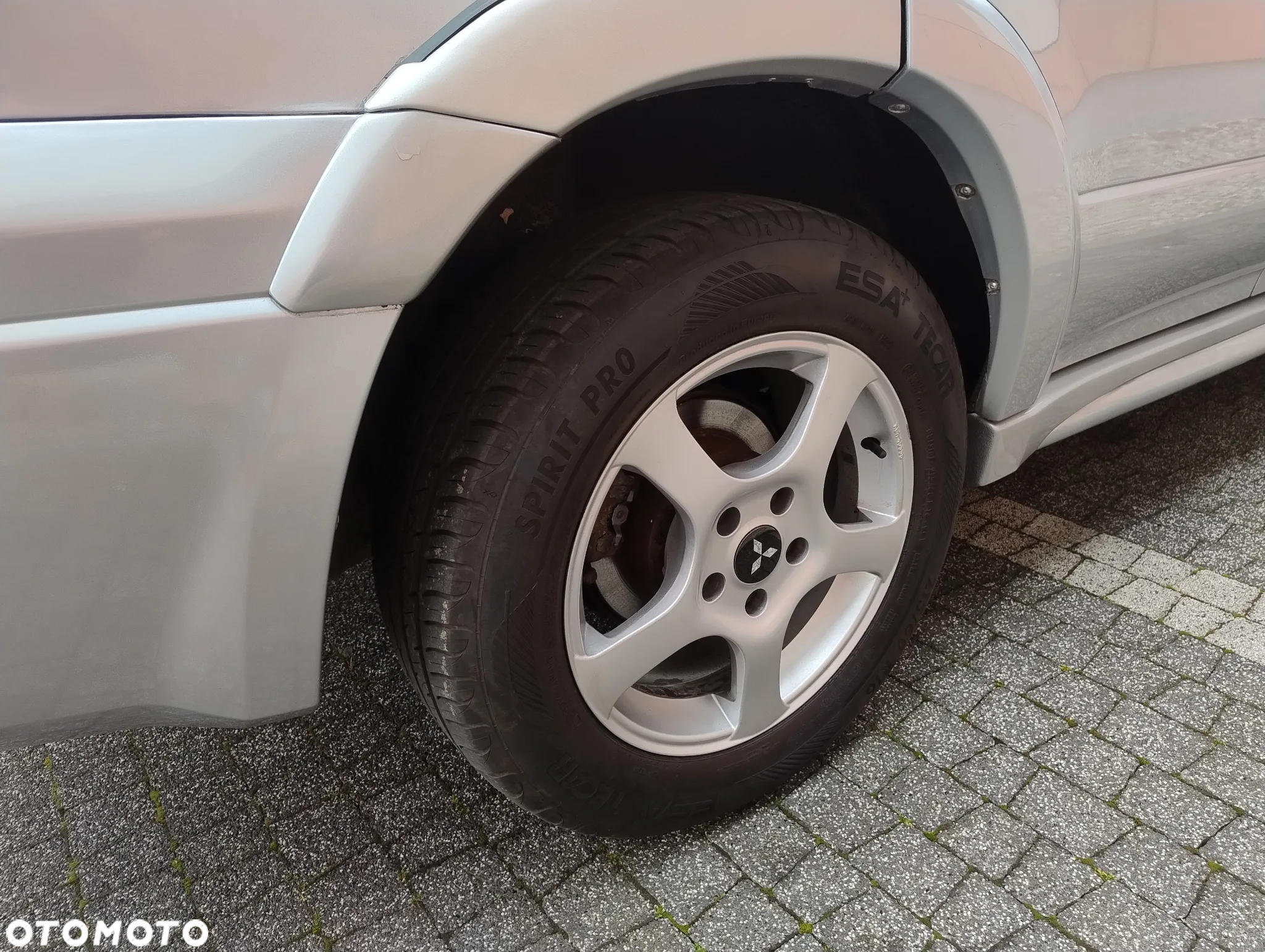 Mitsubishi Outlander 2.4 Automatik Dakar - 37