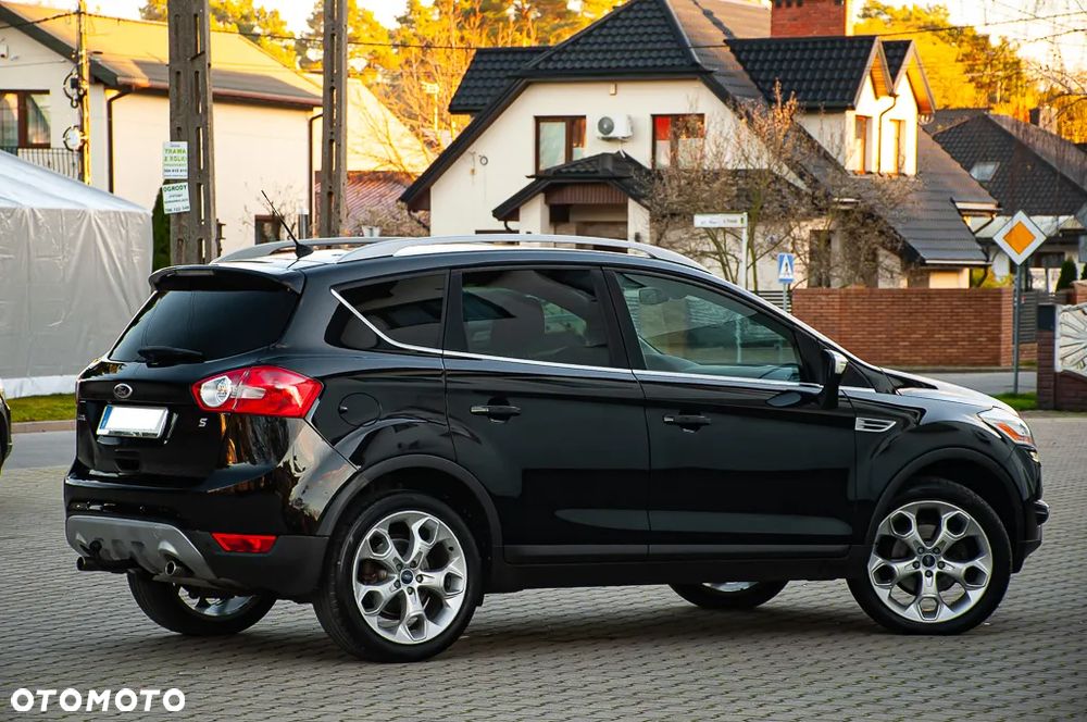 Ford Kuga 2.0 TDCi 4WD Titanium Plus - 13