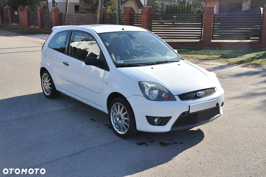 Ford Fiesta - 8