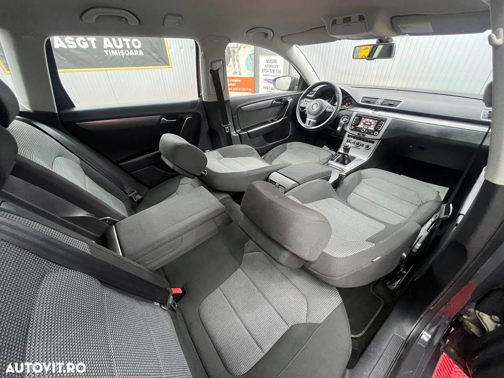 Volkswagen Passat - 15