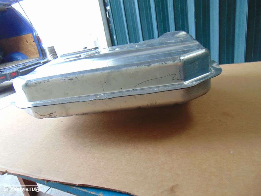 Renault 4L depósito gasolina - 5